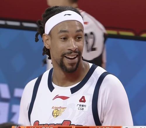 新春探访基,义乌,世界超市,皇冠体育app下载,皇冠体育官网,澳门皇冠体育,bet皇冠体育在线